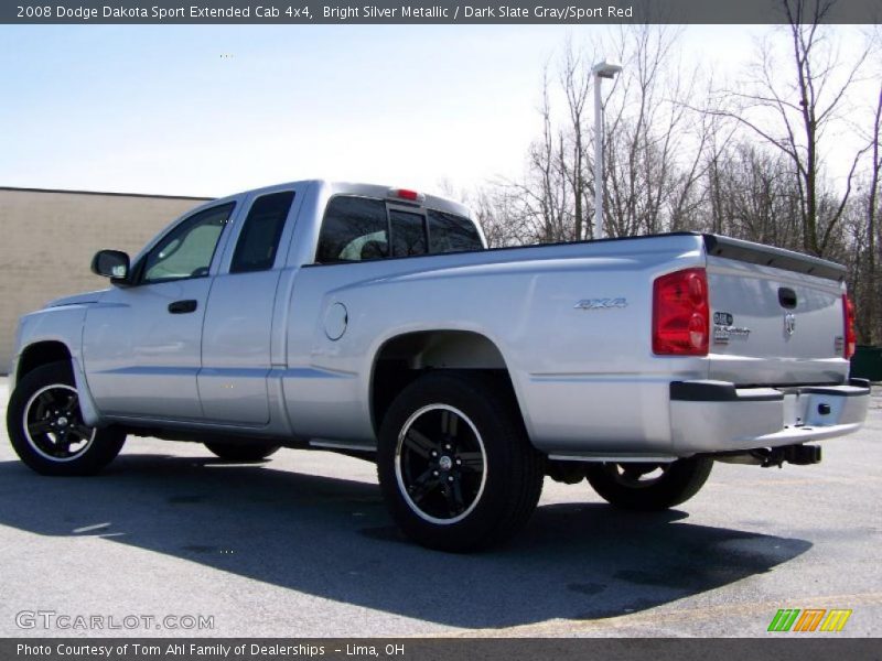 Bright Silver Metallic / Dark Slate Gray/Sport Red 2008 Dodge Dakota Sport Extended Cab 4x4