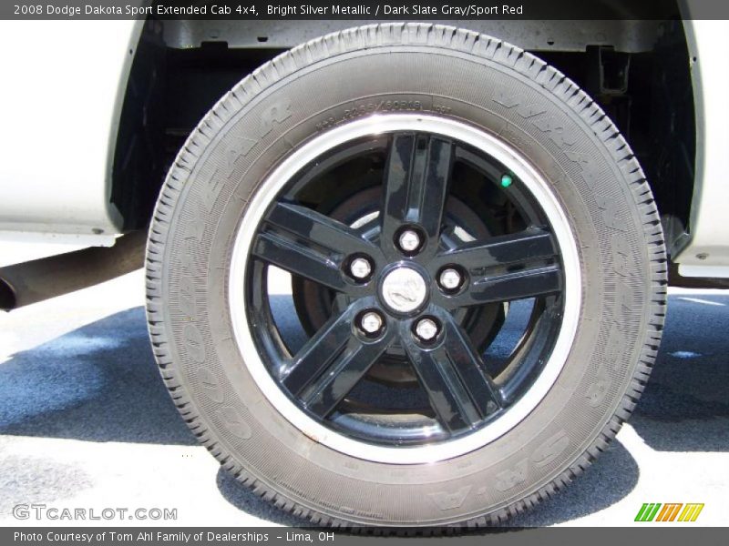 Bright Silver Metallic / Dark Slate Gray/Sport Red 2008 Dodge Dakota Sport Extended Cab 4x4