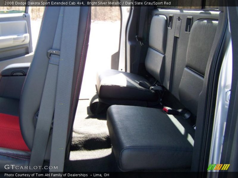 Bright Silver Metallic / Dark Slate Gray/Sport Red 2008 Dodge Dakota Sport Extended Cab 4x4