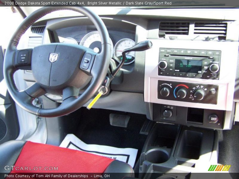 Bright Silver Metallic / Dark Slate Gray/Sport Red 2008 Dodge Dakota Sport Extended Cab 4x4