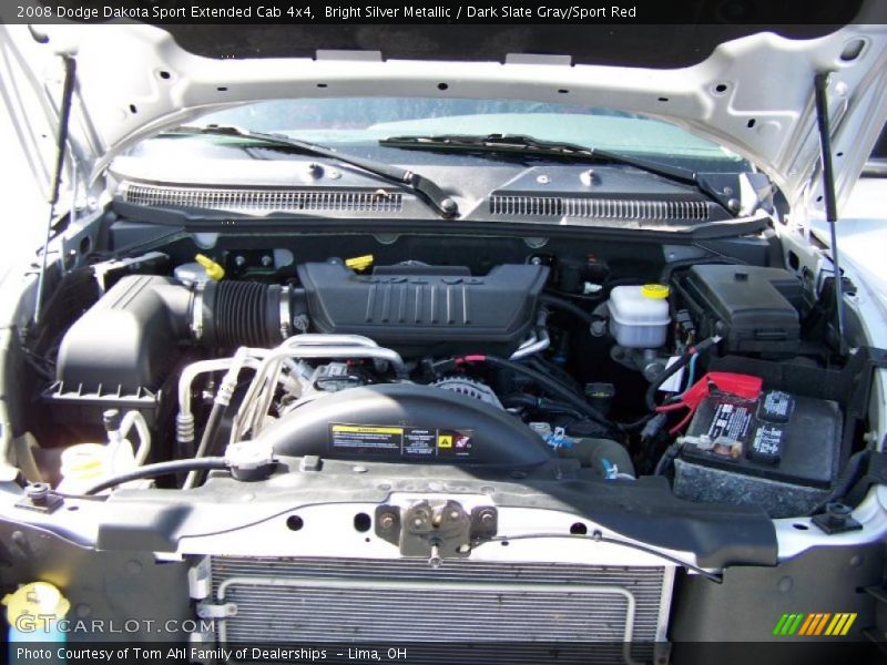 Bright Silver Metallic / Dark Slate Gray/Sport Red 2008 Dodge Dakota Sport Extended Cab 4x4
