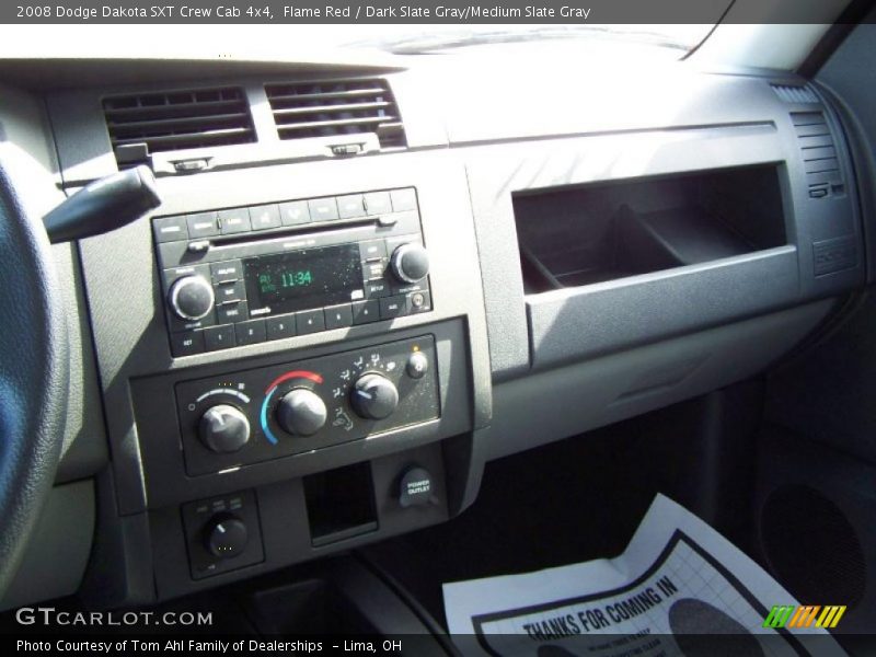 Flame Red / Dark Slate Gray/Medium Slate Gray 2008 Dodge Dakota SXT Crew Cab 4x4