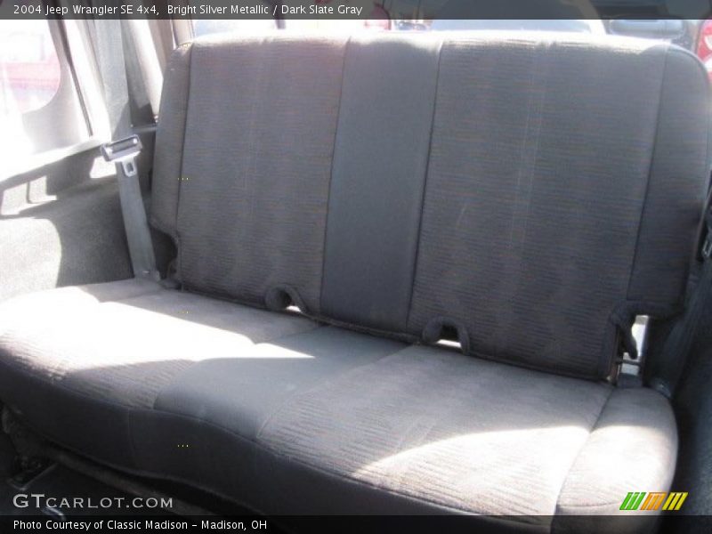 Bright Silver Metallic / Dark Slate Gray 2004 Jeep Wrangler SE 4x4
