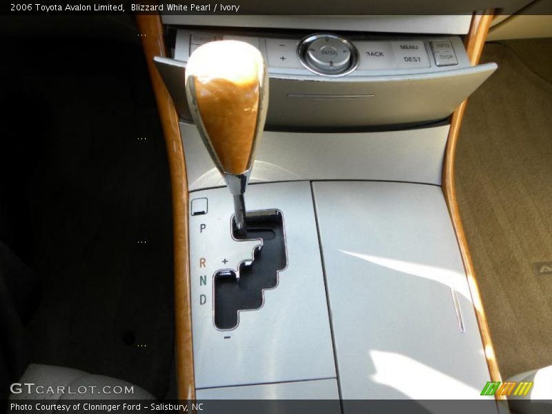 Blizzard White Pearl / Ivory 2006 Toyota Avalon Limited