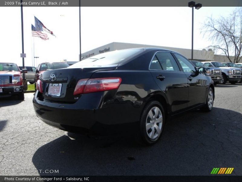 Black / Ash 2009 Toyota Camry LE