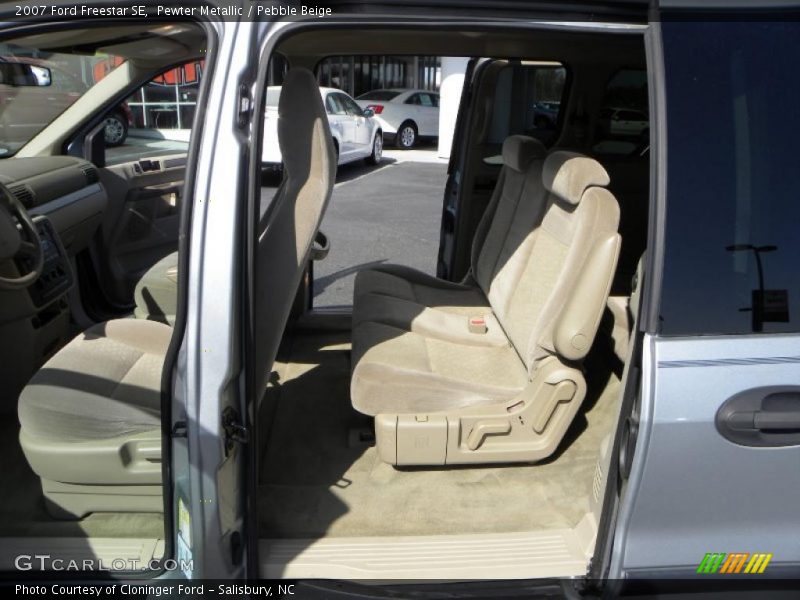 Pewter Metallic / Pebble Beige 2007 Ford Freestar SE