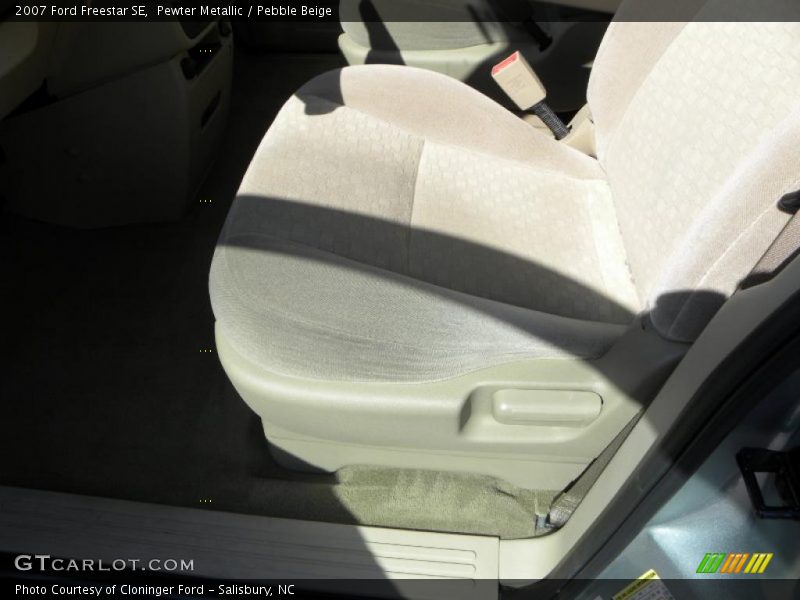 Pewter Metallic / Pebble Beige 2007 Ford Freestar SE