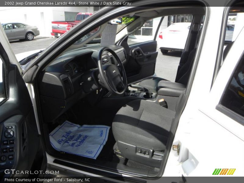 Stone White / Dark Slate Gray 2002 Jeep Grand Cherokee Laredo 4x4