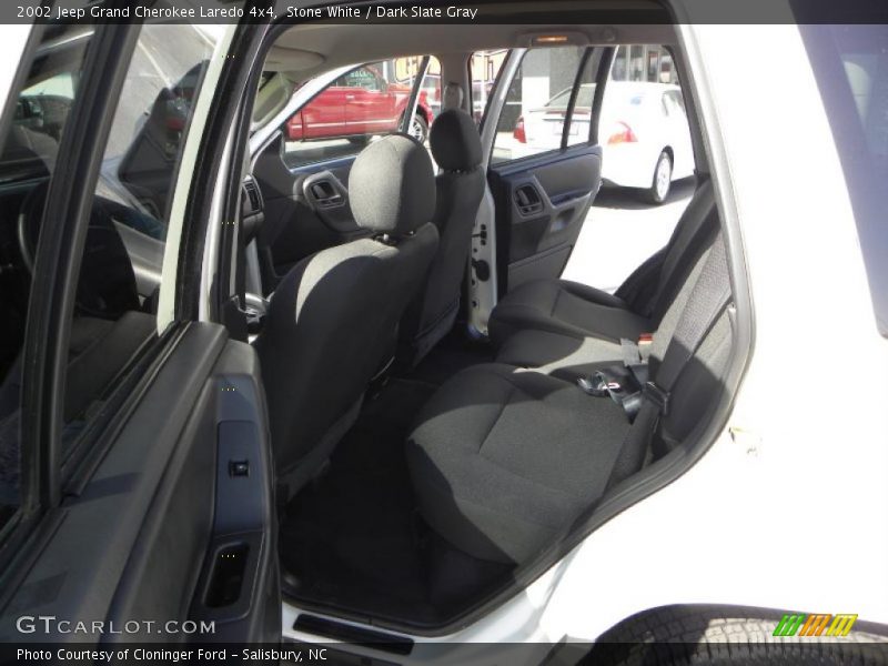 Stone White / Dark Slate Gray 2002 Jeep Grand Cherokee Laredo 4x4