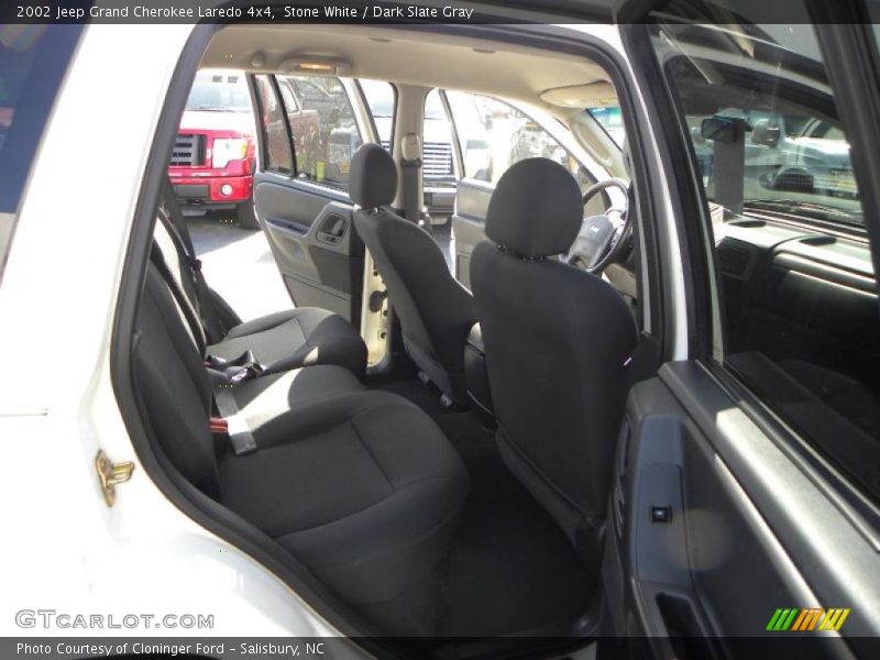 Stone White / Dark Slate Gray 2002 Jeep Grand Cherokee Laredo 4x4