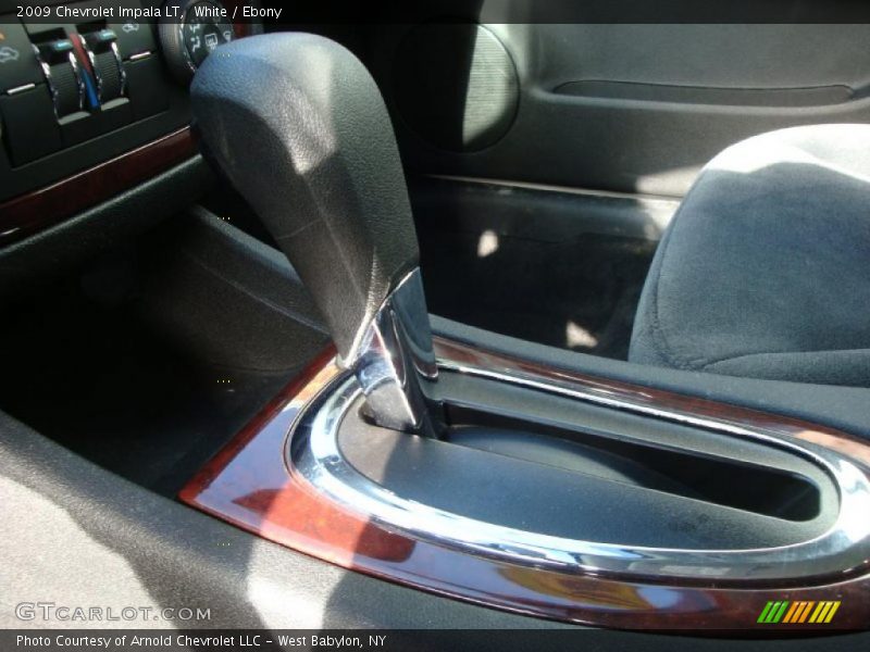 White / Ebony 2009 Chevrolet Impala LT