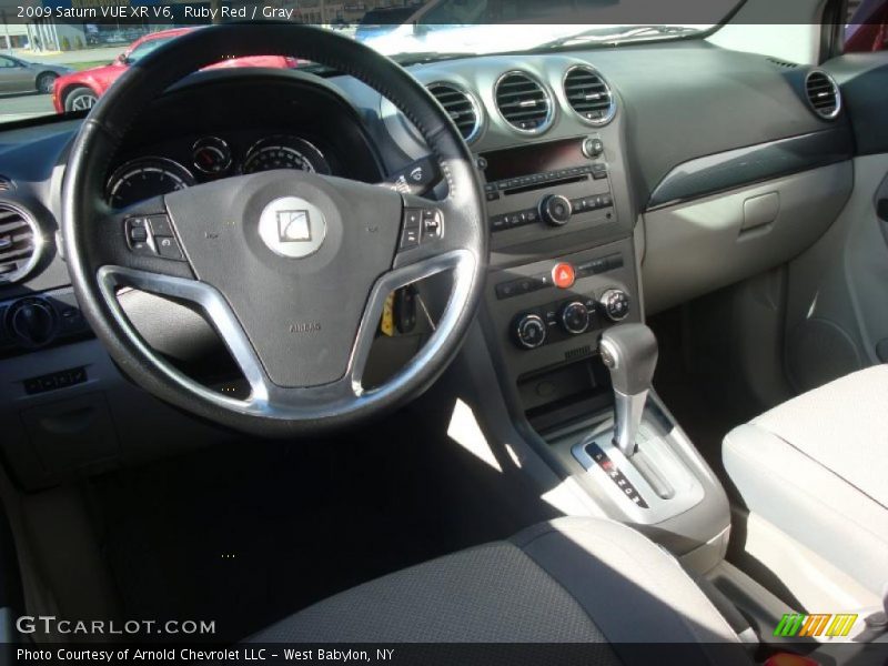 Ruby Red / Gray 2009 Saturn VUE XR V6