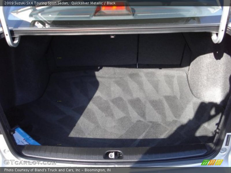 Quicksilver Metallic / Black 2009 Suzuki SX4 Touring Sport Sedan