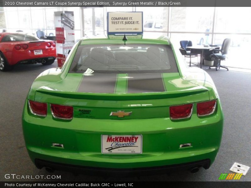Synergy Green Metallic / Black/Green 2010 Chevrolet Camaro LT Coupe Synergy Special Edition