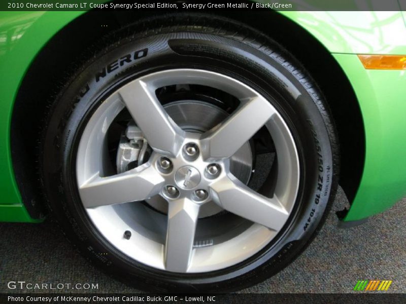 Synergy Green Metallic / Black/Green 2010 Chevrolet Camaro LT Coupe Synergy Special Edition