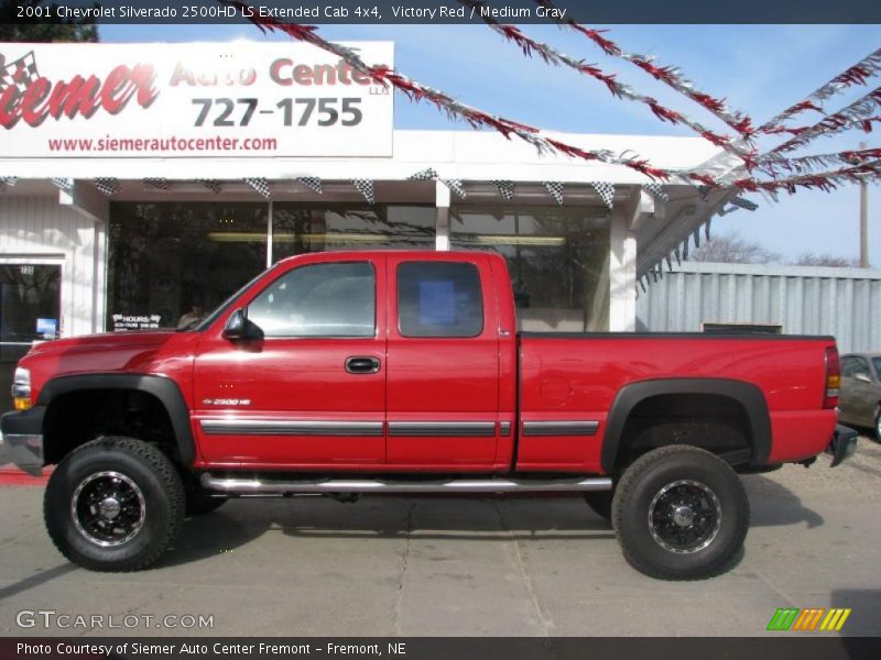 Victory Red / Medium Gray 2001 Chevrolet Silverado 2500HD LS Extended Cab 4x4