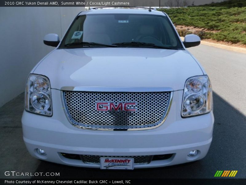 Summit White / Cocoa/Light Cashmere 2010 GMC Yukon Denali AWD