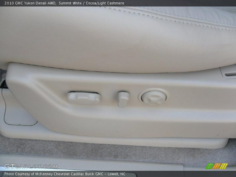 Summit White / Cocoa/Light Cashmere 2010 GMC Yukon Denali AWD