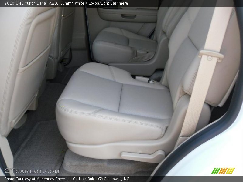 Summit White / Cocoa/Light Cashmere 2010 GMC Yukon Denali AWD