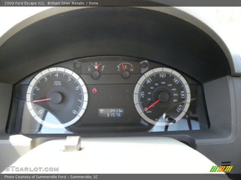 Brilliant Silver Metallic / Stone 2009 Ford Escape XLS