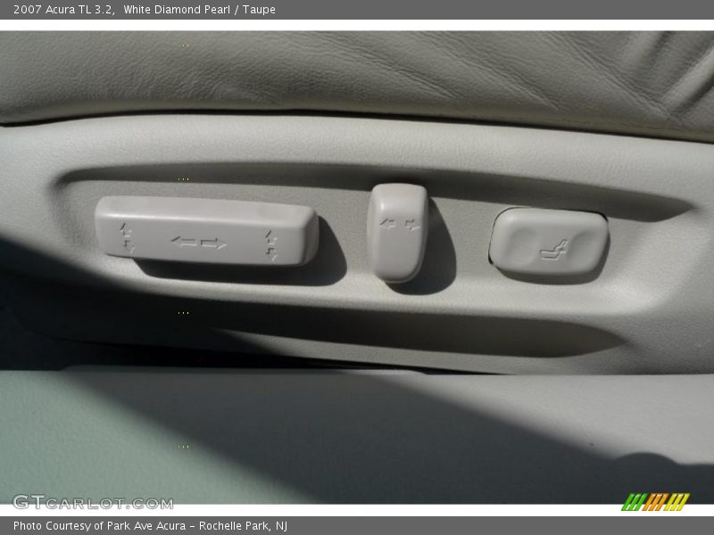 White Diamond Pearl / Taupe 2007 Acura TL 3.2