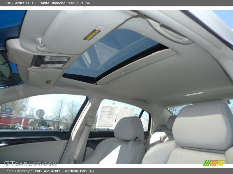 White Diamond Pearl / Taupe 2007 Acura TL 3.2