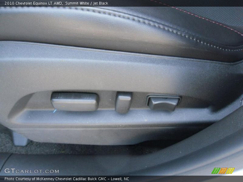 Summit White / Jet Black 2010 Chevrolet Equinox LT AWD