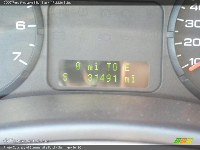 Black / Pebble Beige 2007 Ford Freestyle SEL