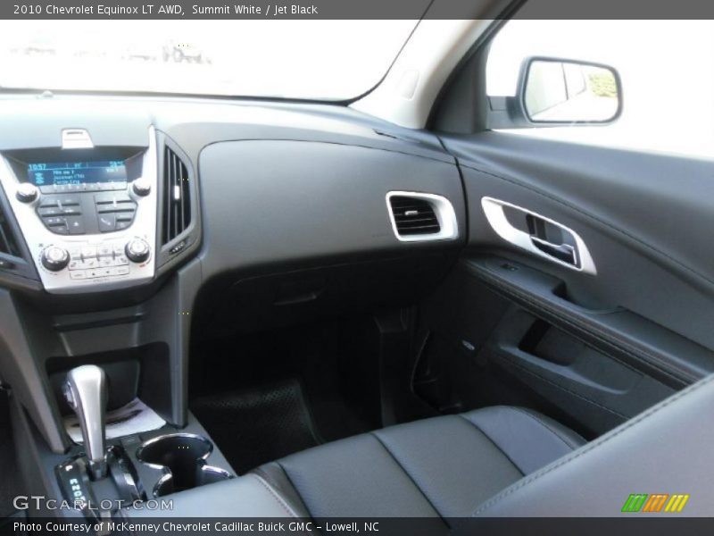 Summit White / Jet Black 2010 Chevrolet Equinox LT AWD