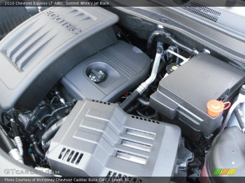 Summit White / Jet Black 2010 Chevrolet Equinox LT AWD