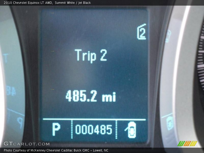 Summit White / Jet Black 2010 Chevrolet Equinox LT AWD