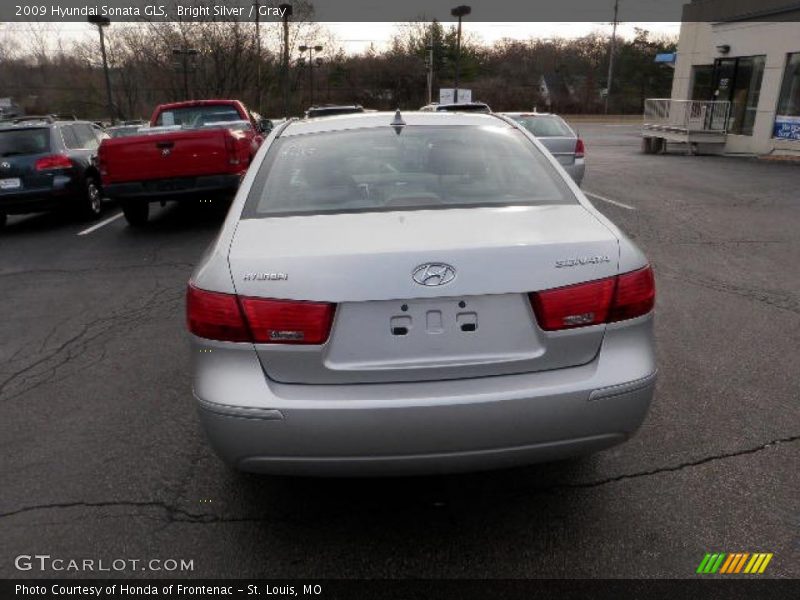 Bright Silver / Gray 2009 Hyundai Sonata GLS