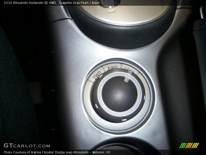 Graphite Gray Pearl / Black 2010 Mitsubishi Outlander ES 4WD