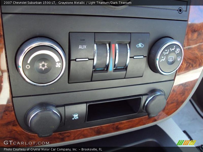 Graystone Metallic / Light Titanium/Dark Titanium 2007 Chevrolet Suburban 1500 LT
