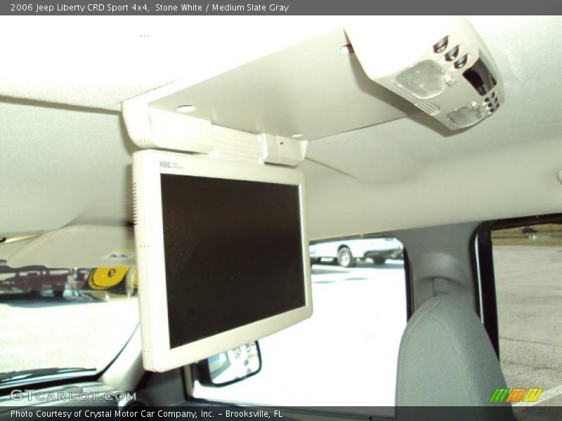 Stone White / Medium Slate Gray 2006 Jeep Liberty CRD Sport 4x4