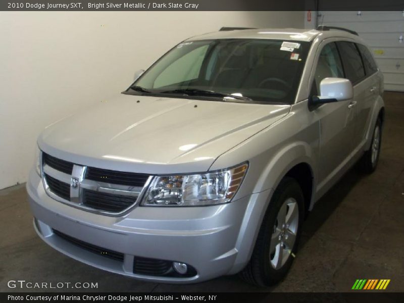 Bright Silver Metallic / Dark Slate Gray 2010 Dodge Journey SXT