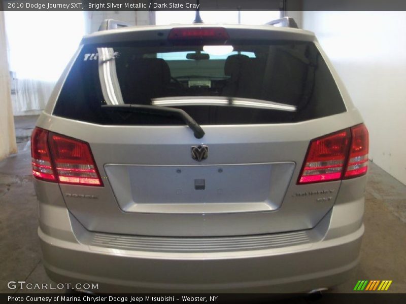 Bright Silver Metallic / Dark Slate Gray 2010 Dodge Journey SXT