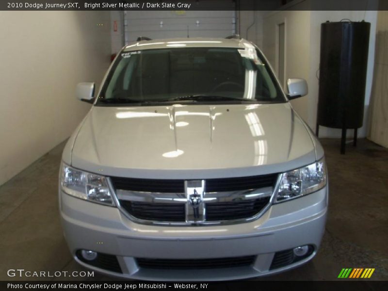 Bright Silver Metallic / Dark Slate Gray 2010 Dodge Journey SXT