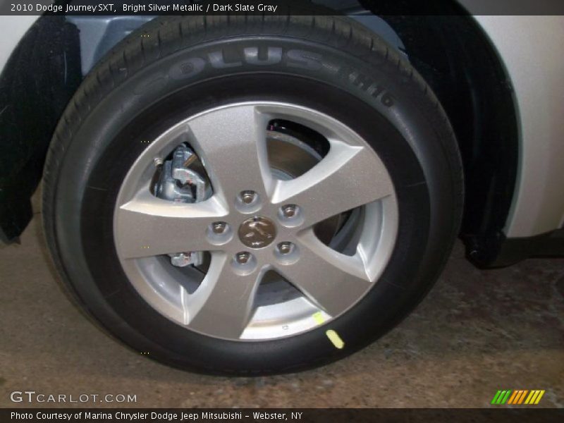 Bright Silver Metallic / Dark Slate Gray 2010 Dodge Journey SXT