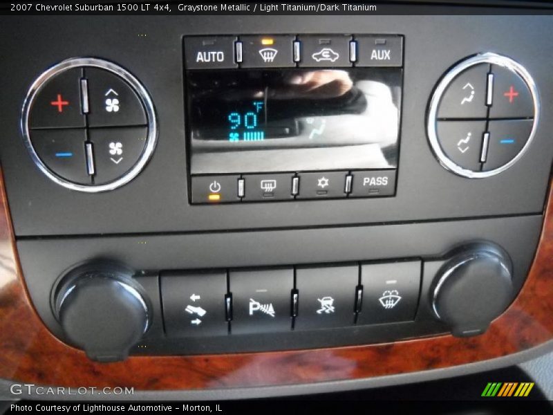 Graystone Metallic / Light Titanium/Dark Titanium 2007 Chevrolet Suburban 1500 LT 4x4