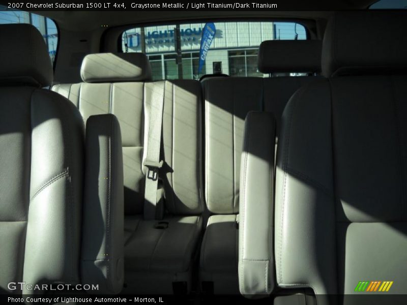 Graystone Metallic / Light Titanium/Dark Titanium 2007 Chevrolet Suburban 1500 LT 4x4