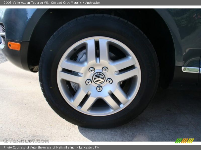 Offroad Grey Metallic / Anthracite 2005 Volkswagen Touareg V8