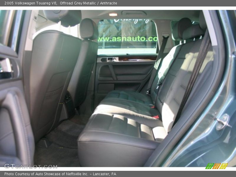 Offroad Grey Metallic / Anthracite 2005 Volkswagen Touareg V8