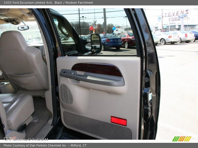 Black / Medium Parchment 2003 Ford Excursion Limited 4x4