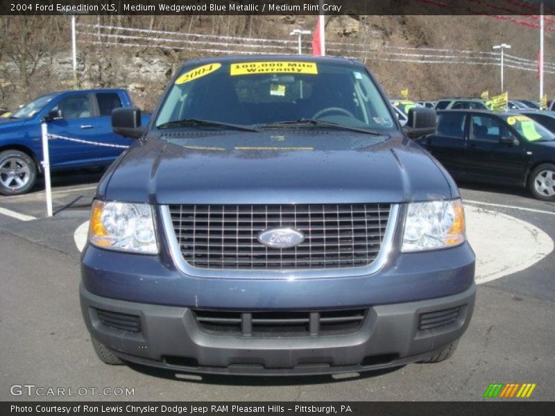 Medium Wedgewood Blue Metallic / Medium Flint Gray 2004 Ford Expedition XLS