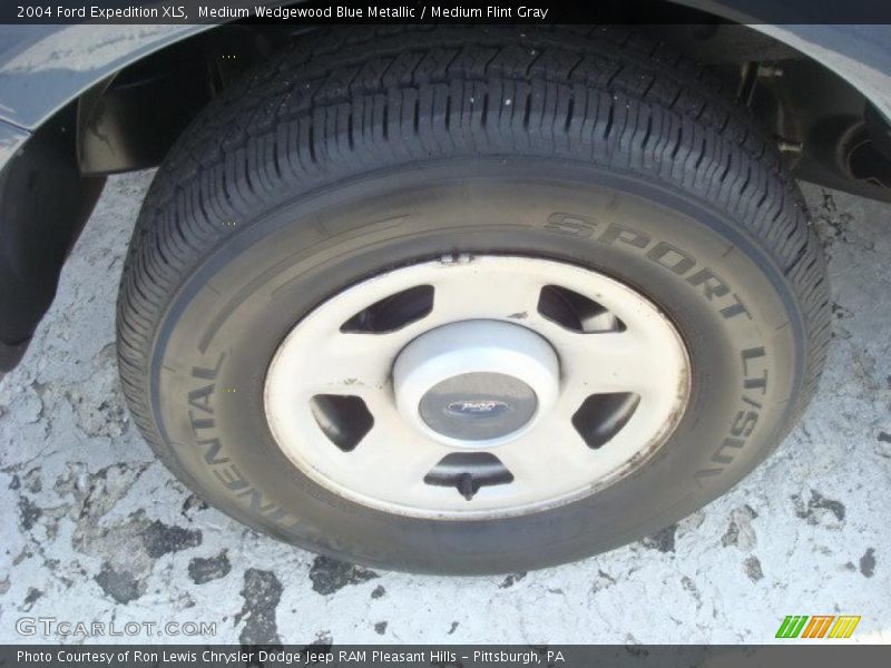 Medium Wedgewood Blue Metallic / Medium Flint Gray 2004 Ford Expedition XLS