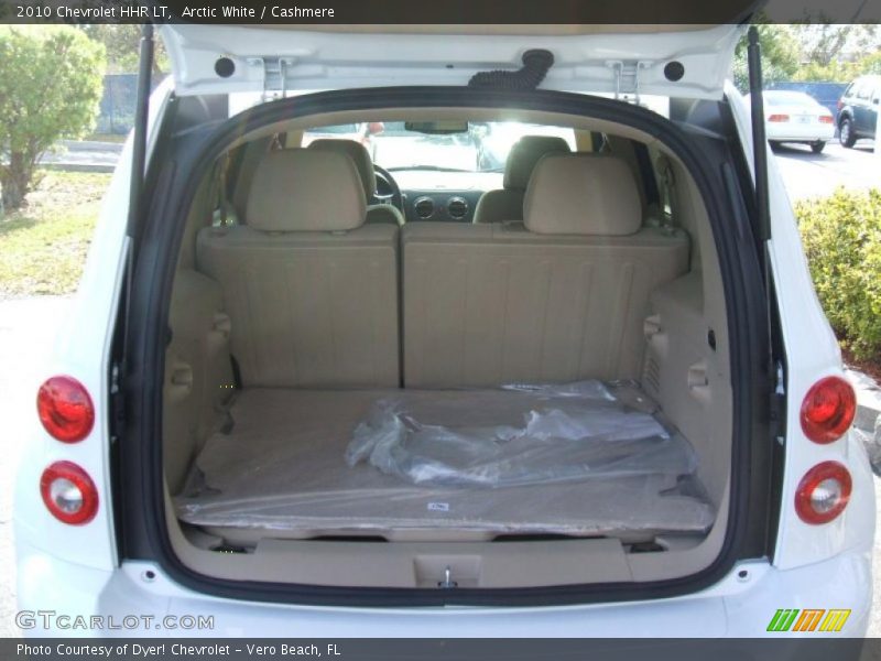 Arctic White / Cashmere 2010 Chevrolet HHR LT