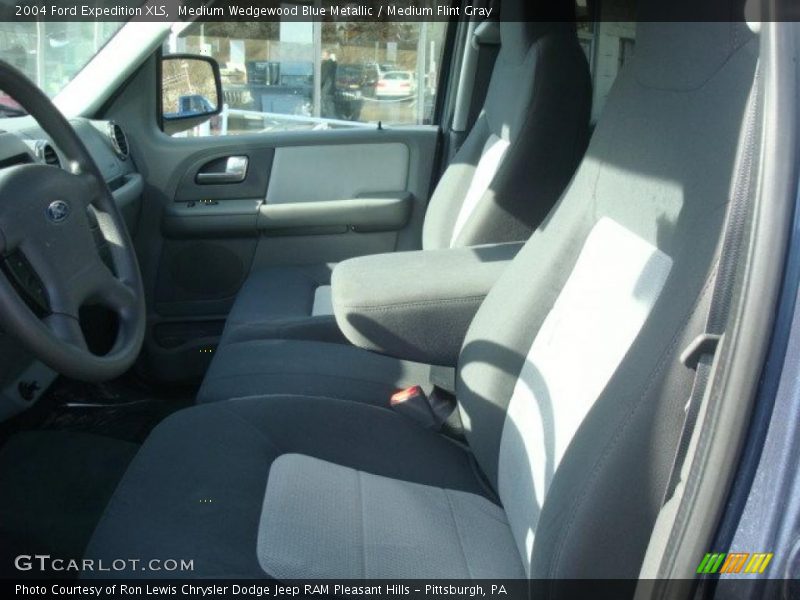 Medium Wedgewood Blue Metallic / Medium Flint Gray 2004 Ford Expedition XLS