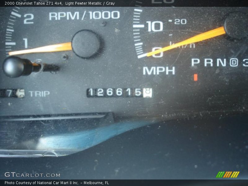 Light Pewter Metallic / Gray 2000 Chevrolet Tahoe Z71 4x4