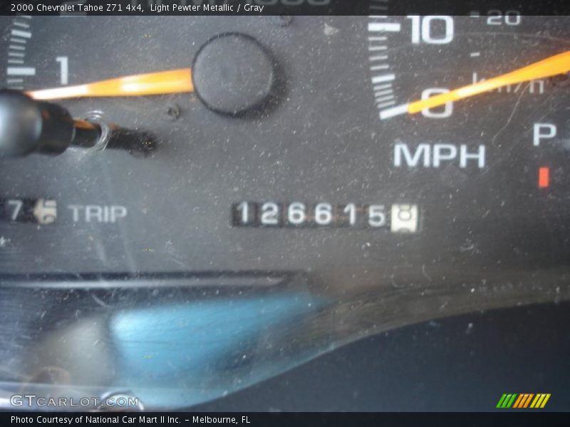 Light Pewter Metallic / Gray 2000 Chevrolet Tahoe Z71 4x4